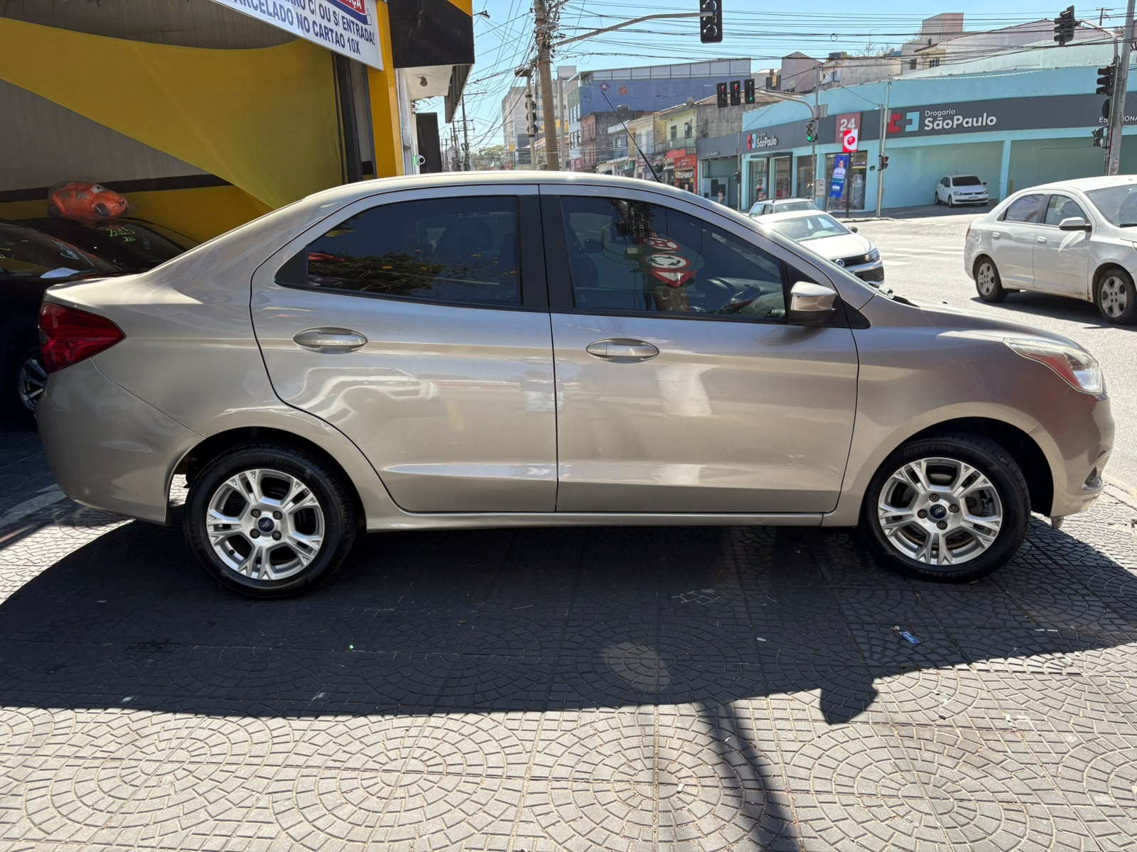FORD KA