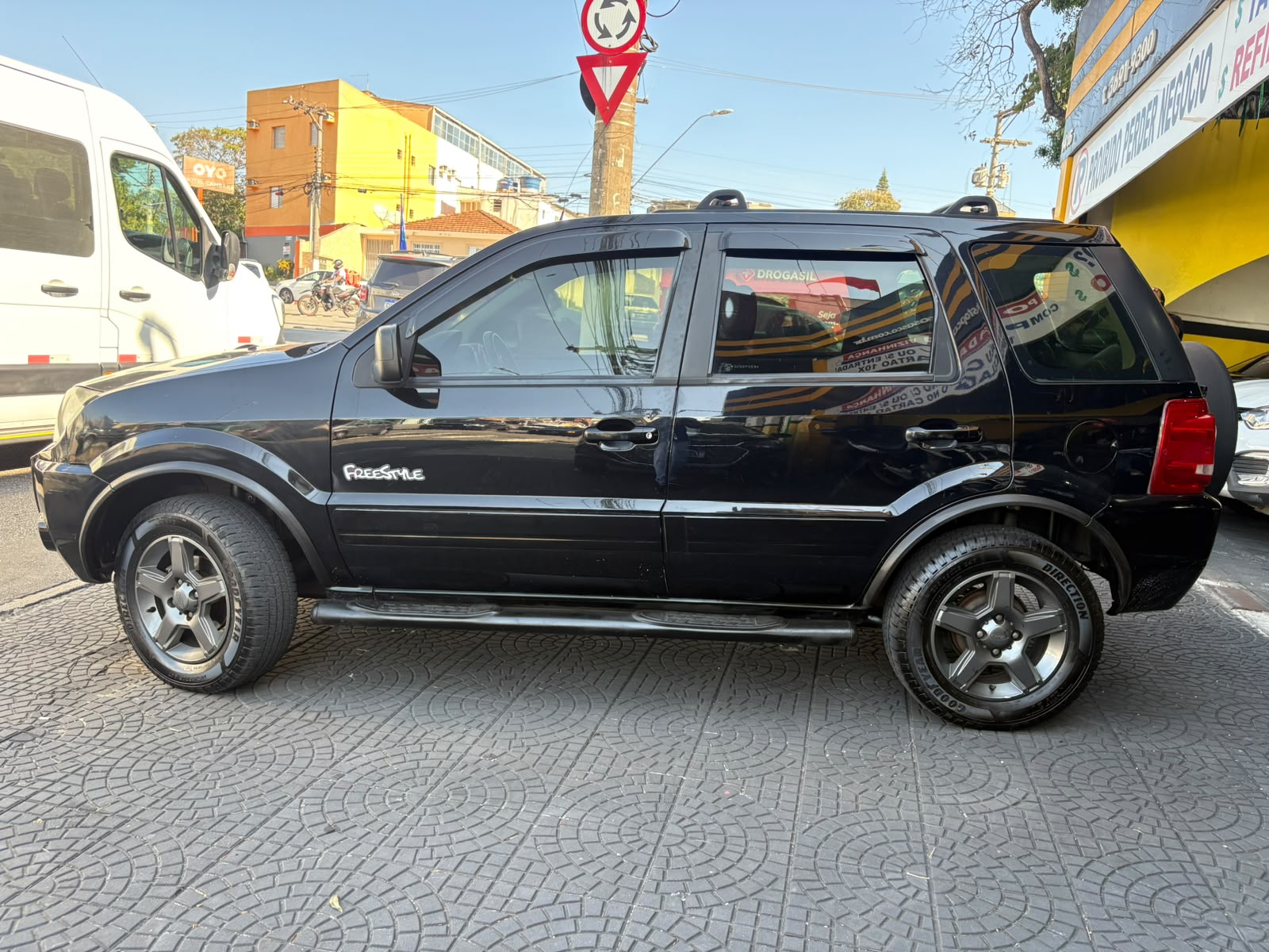 FORD ECOSPORT