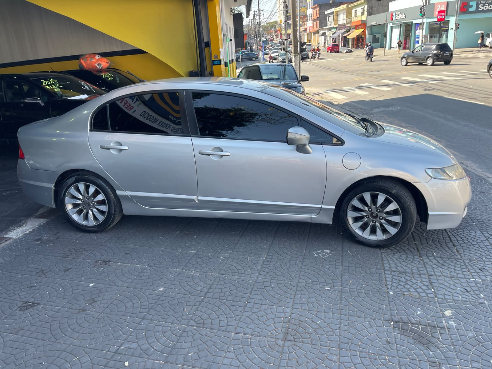 HONDA CIVIC