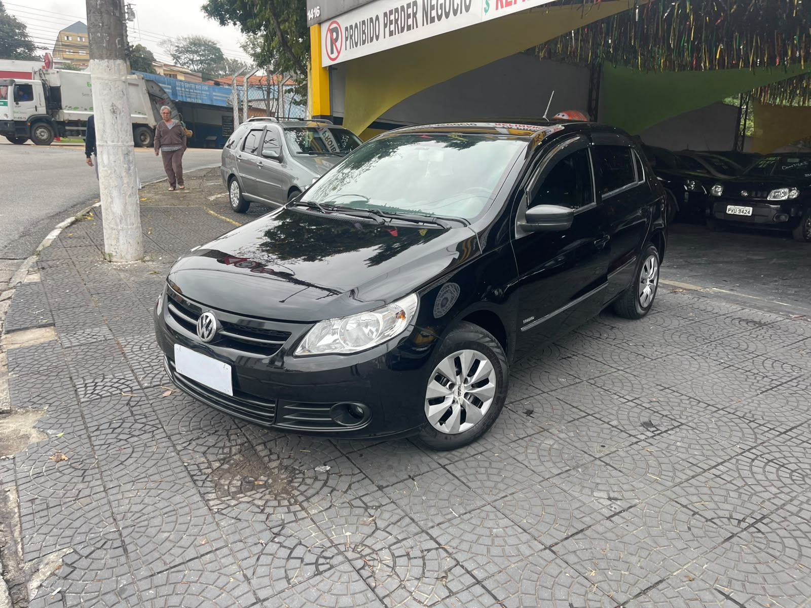 VOLKSWAGEN GOL