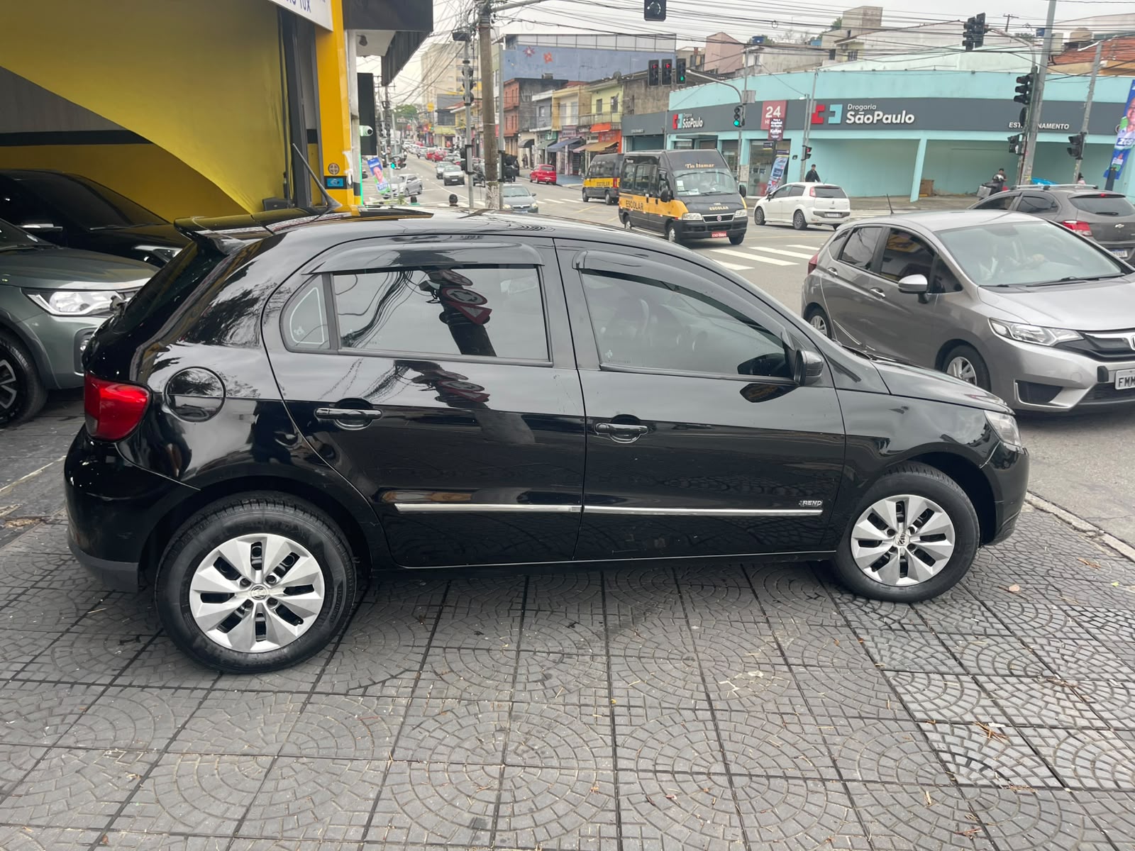 VOLKSWAGEN GOL