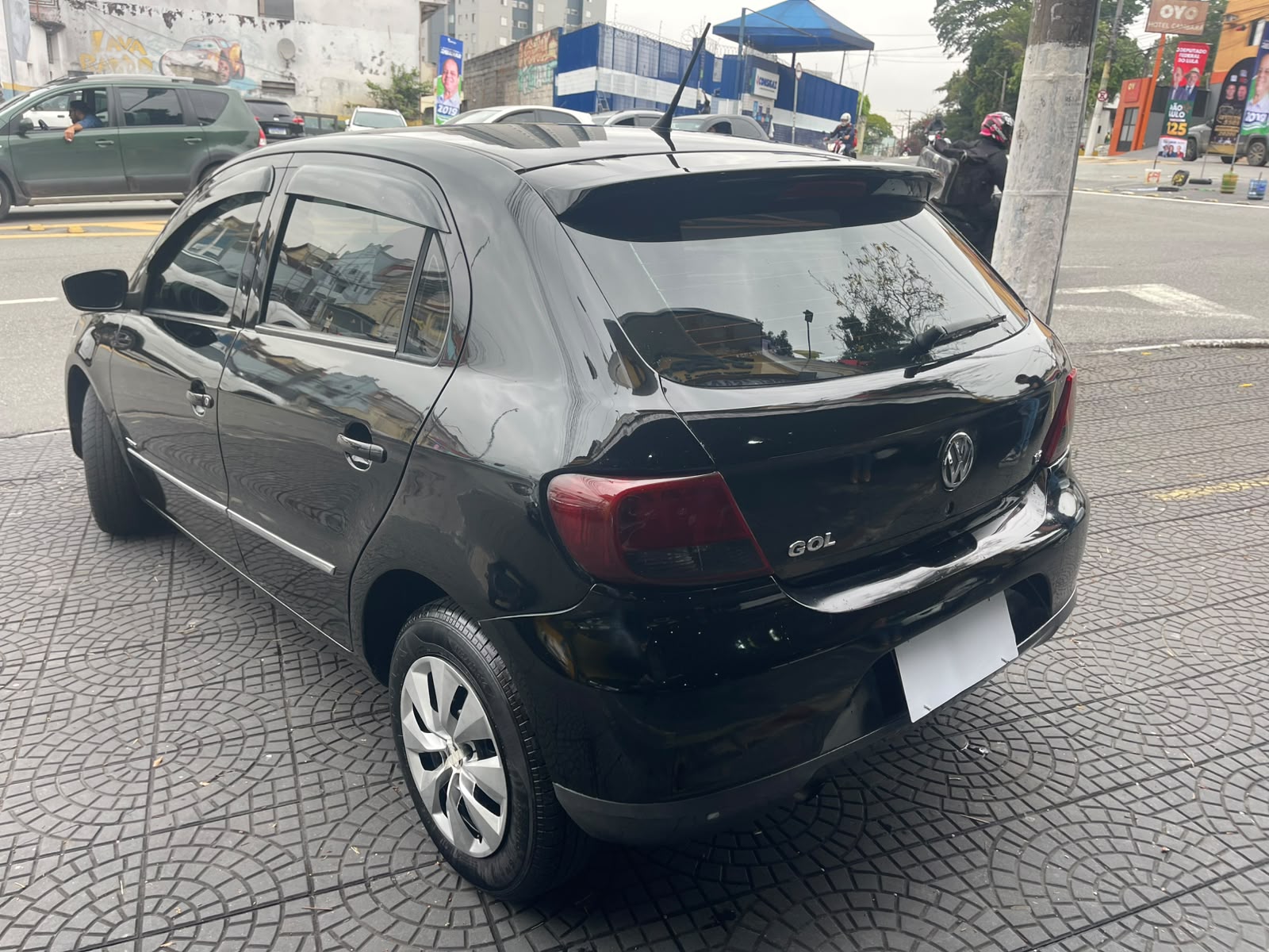 VOLKSWAGEN GOL