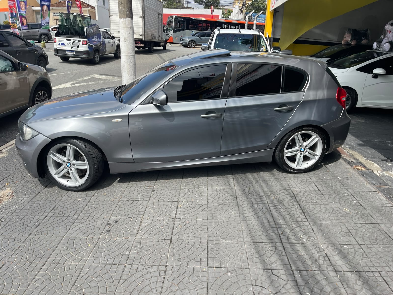 BMW 130i