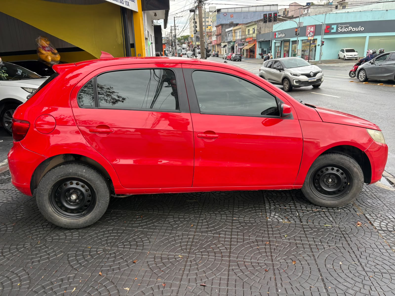 VOLKSWAGEN GOL