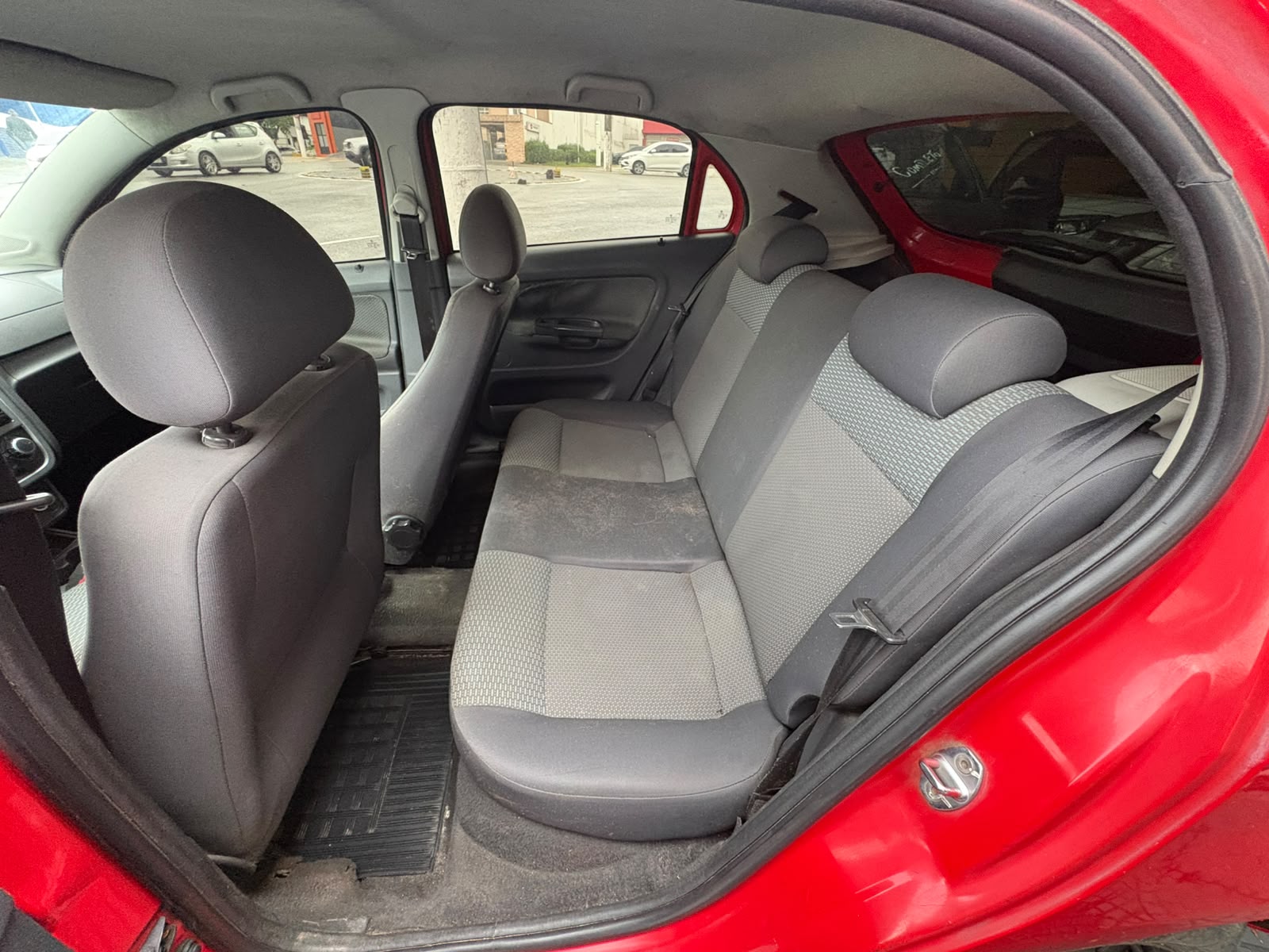 VOLKSWAGEN GOL