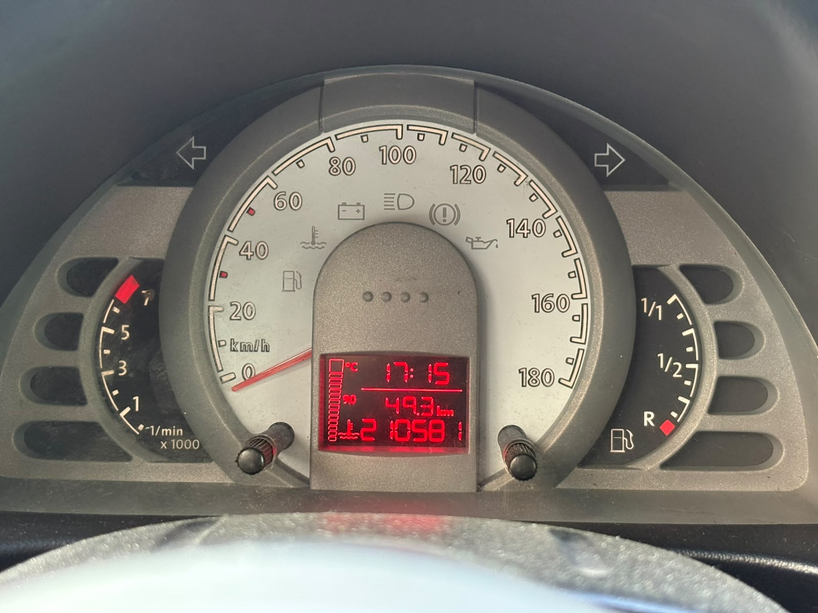 VOLKSWAGEN FOX
