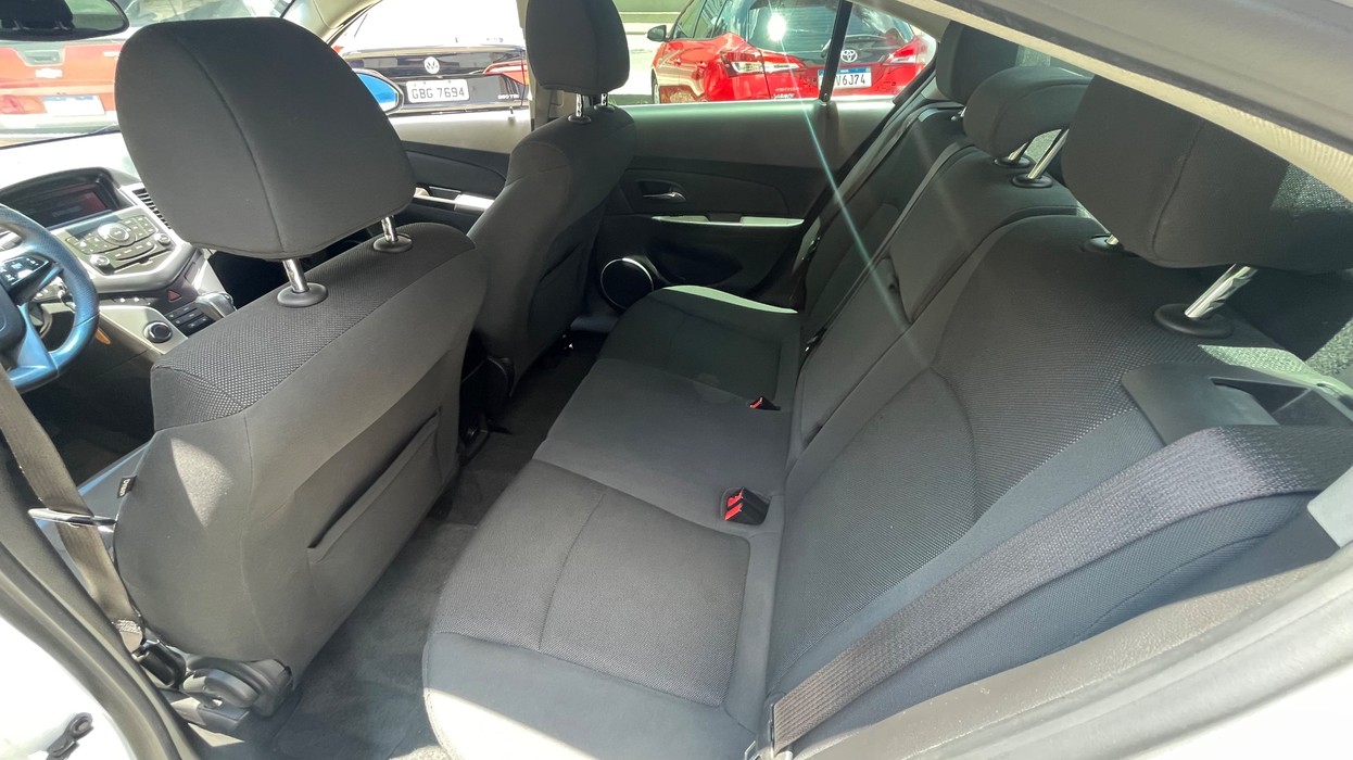 CRUZE 1.8 LT 16V