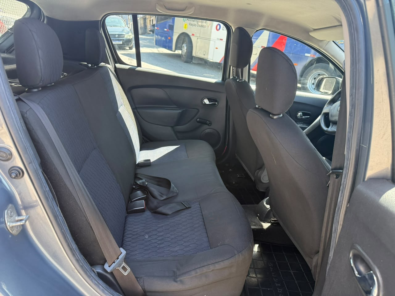 RENAULT SANDERO