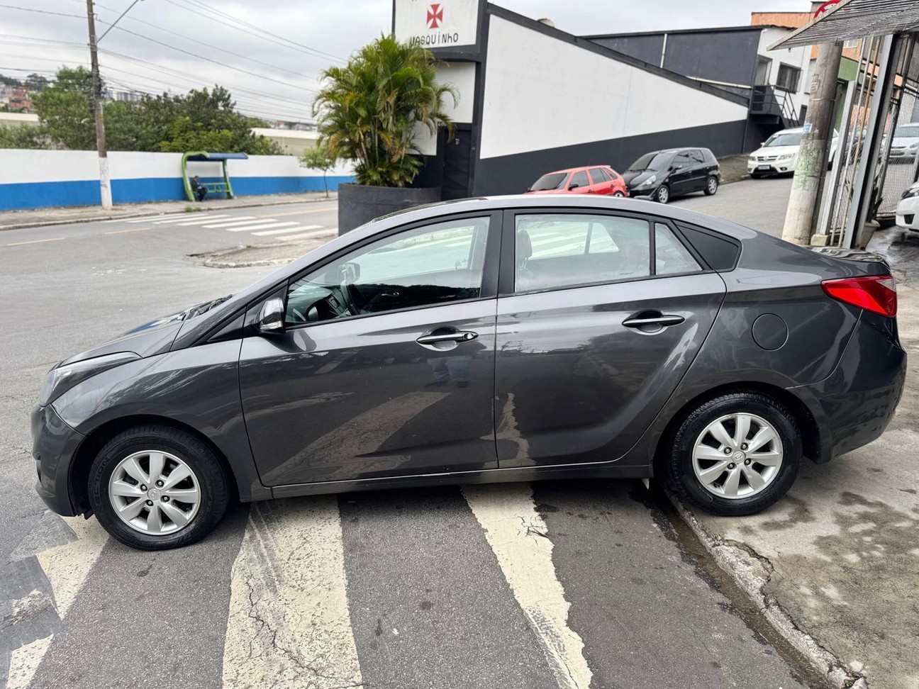 HYUNDAI HB20S