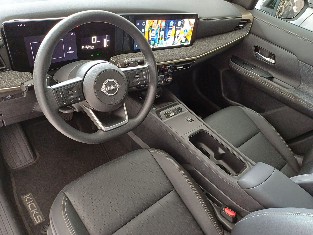 NISSAN KICKS