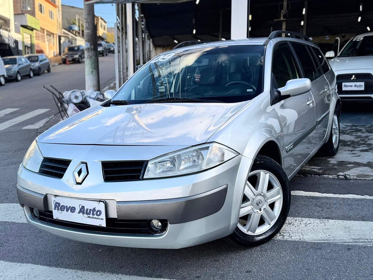RENAULT MEGANE