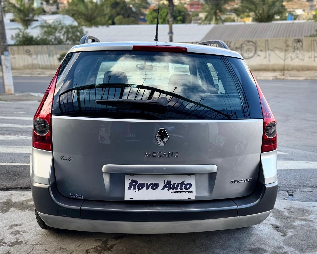 RENAULT MEGANE