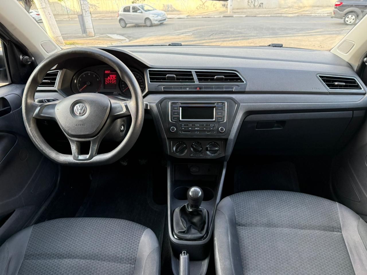 VOLKSWAGEN VOYAGE