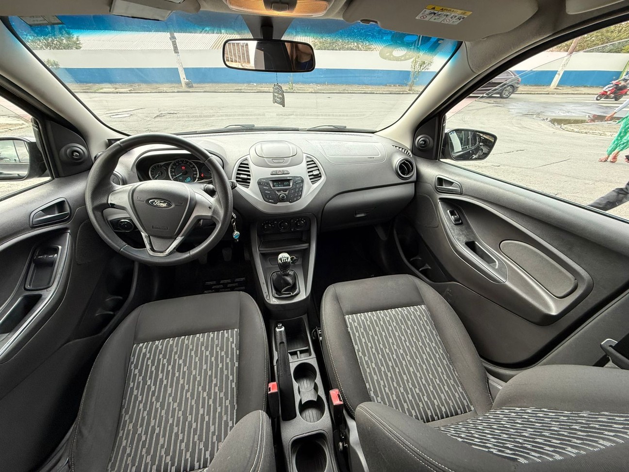 FORD KA