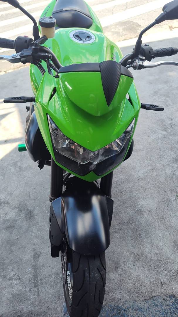 KAWASAKI Z750