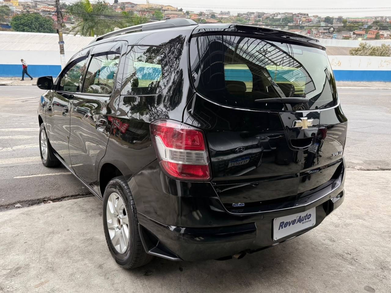 CHEVROLET SPIN