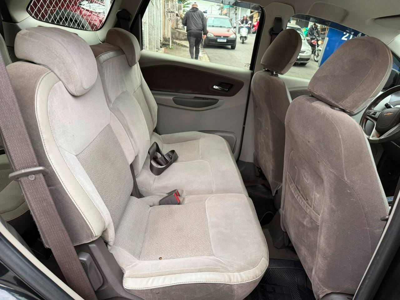 CHEVROLET SPIN
