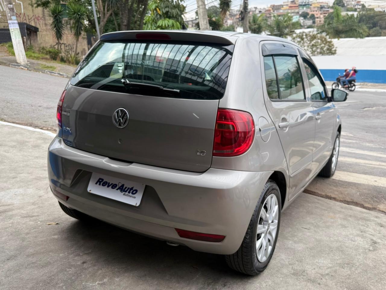 VOLKSWAGEN FOX