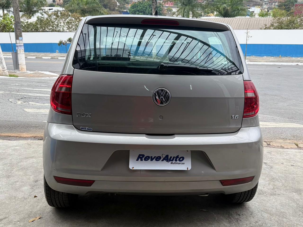 VOLKSWAGEN FOX