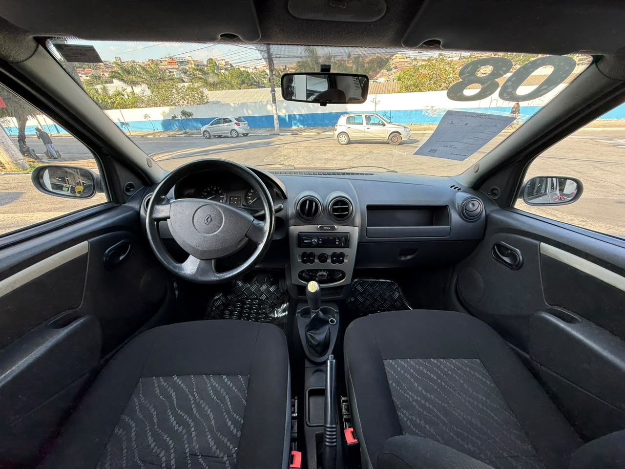 RENAULT LOGAN