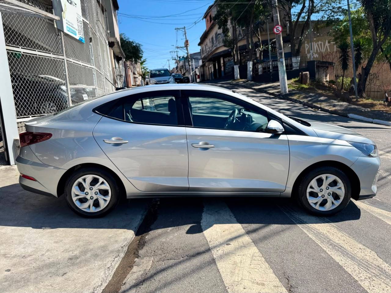 HYUNDAI HB20S