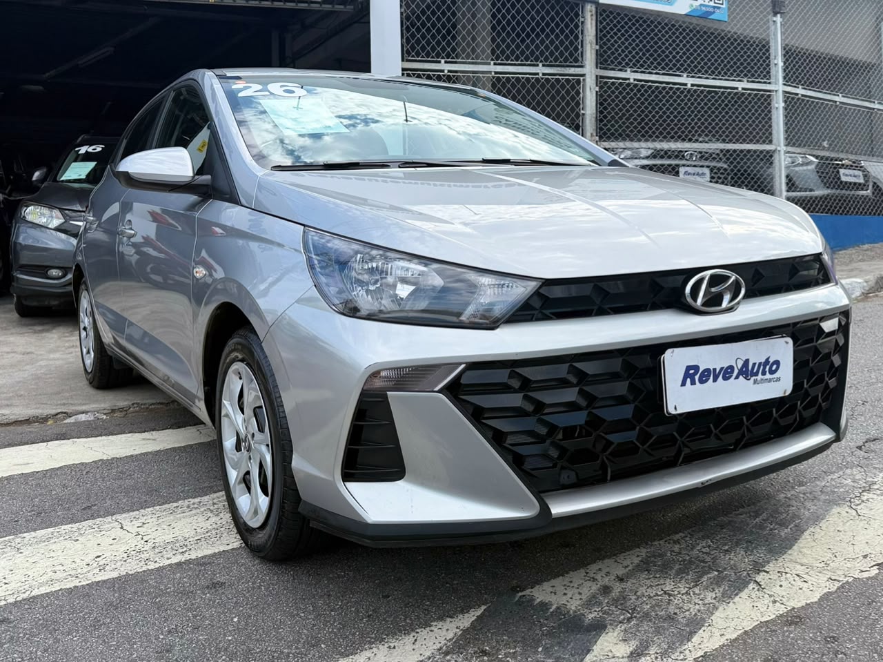 HYUNDAI HB20