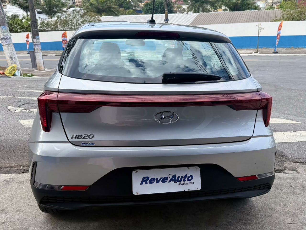 HYUNDAI HB20