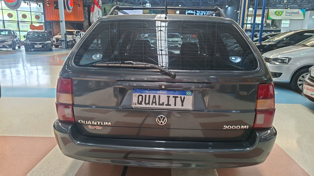 VOLKSWAGEN QUANTUM