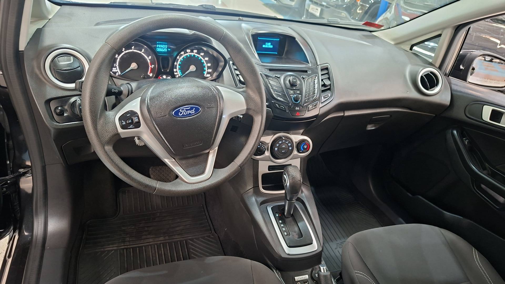 FORD FIESTA