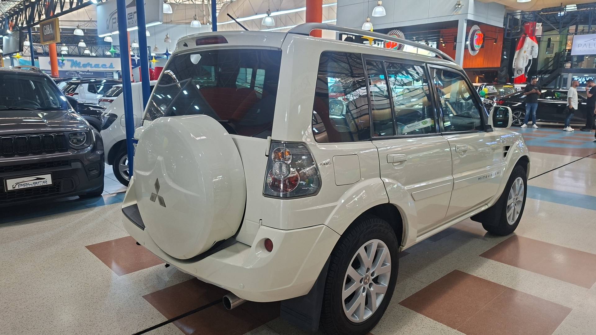 MITSUBISHI PAJERO TR4