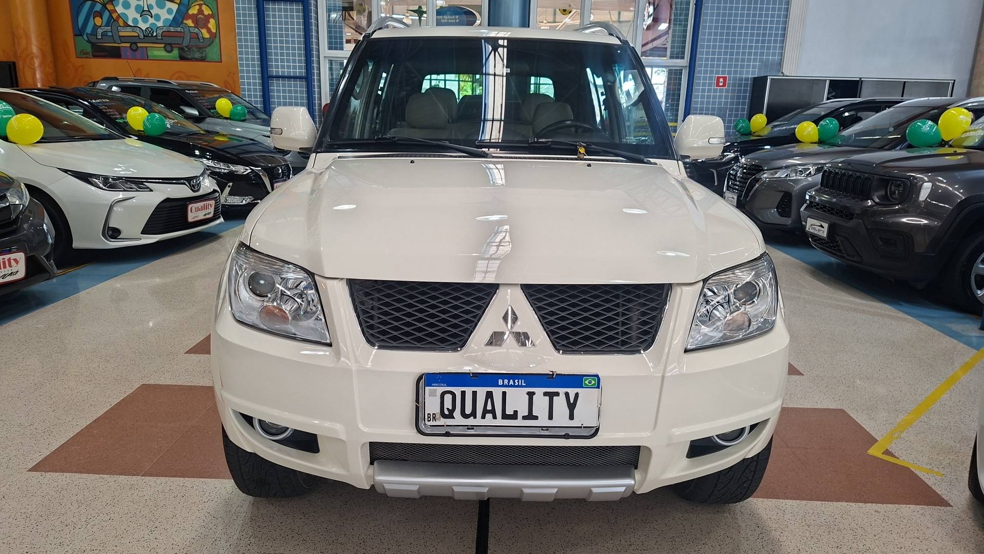 MITSUBISHI PAJERO TR4