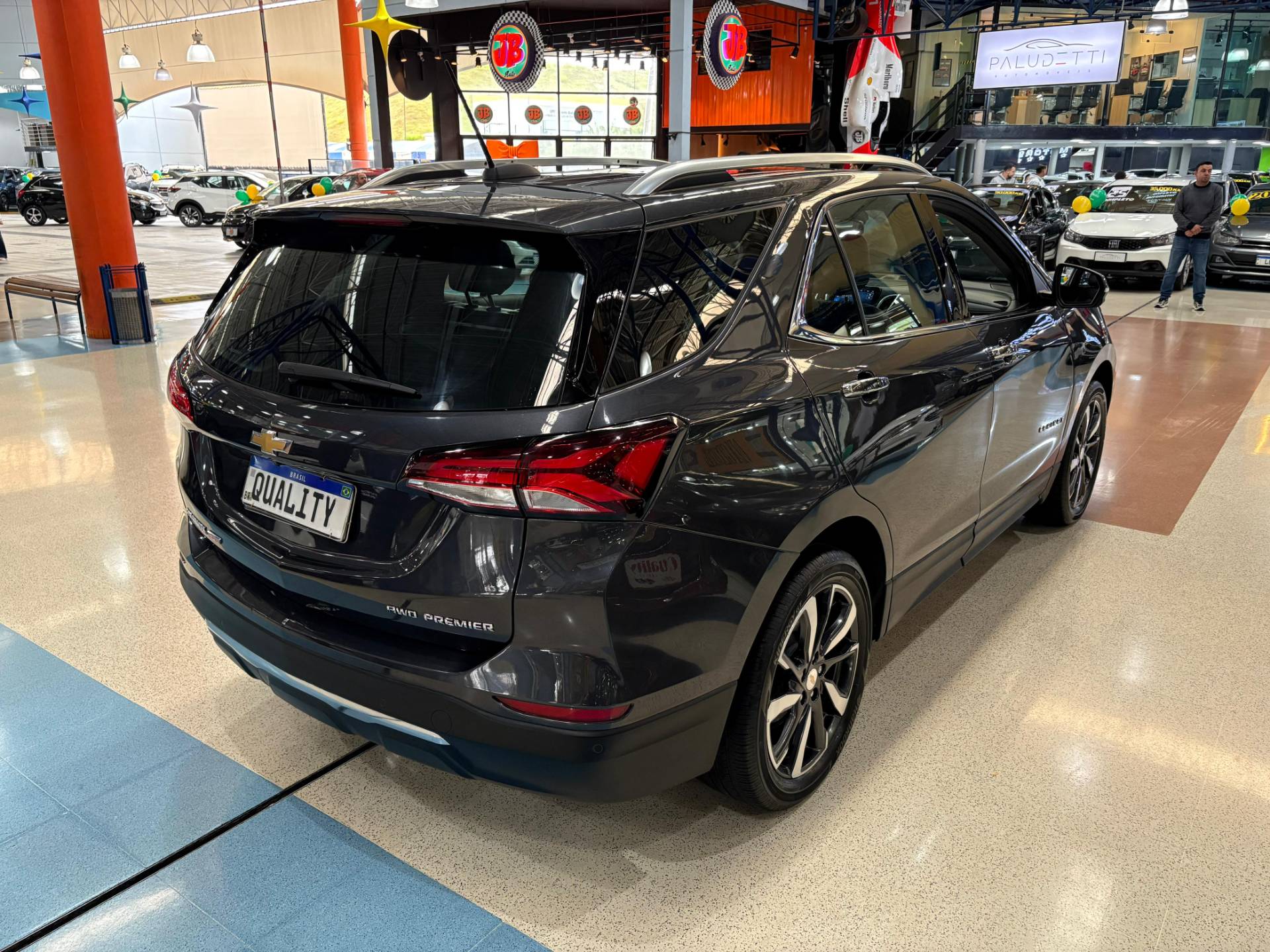 CHEVROLET EQUINOX