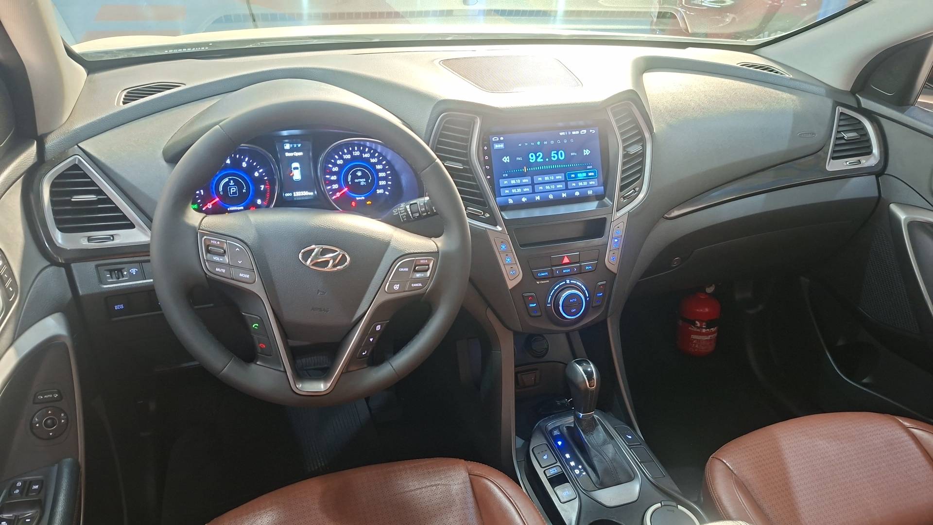 HYUNDAI GRAND SANTA FE