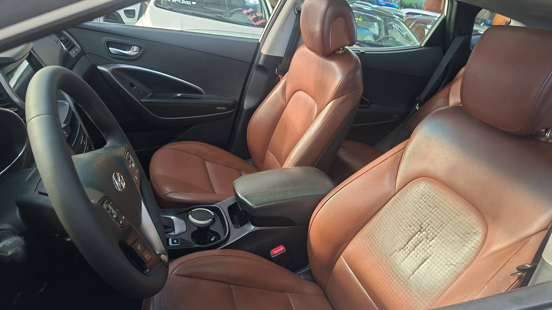HYUNDAI GRAND SANTA FE