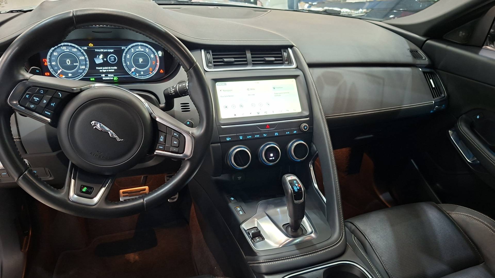 JAGUAR E-PACE