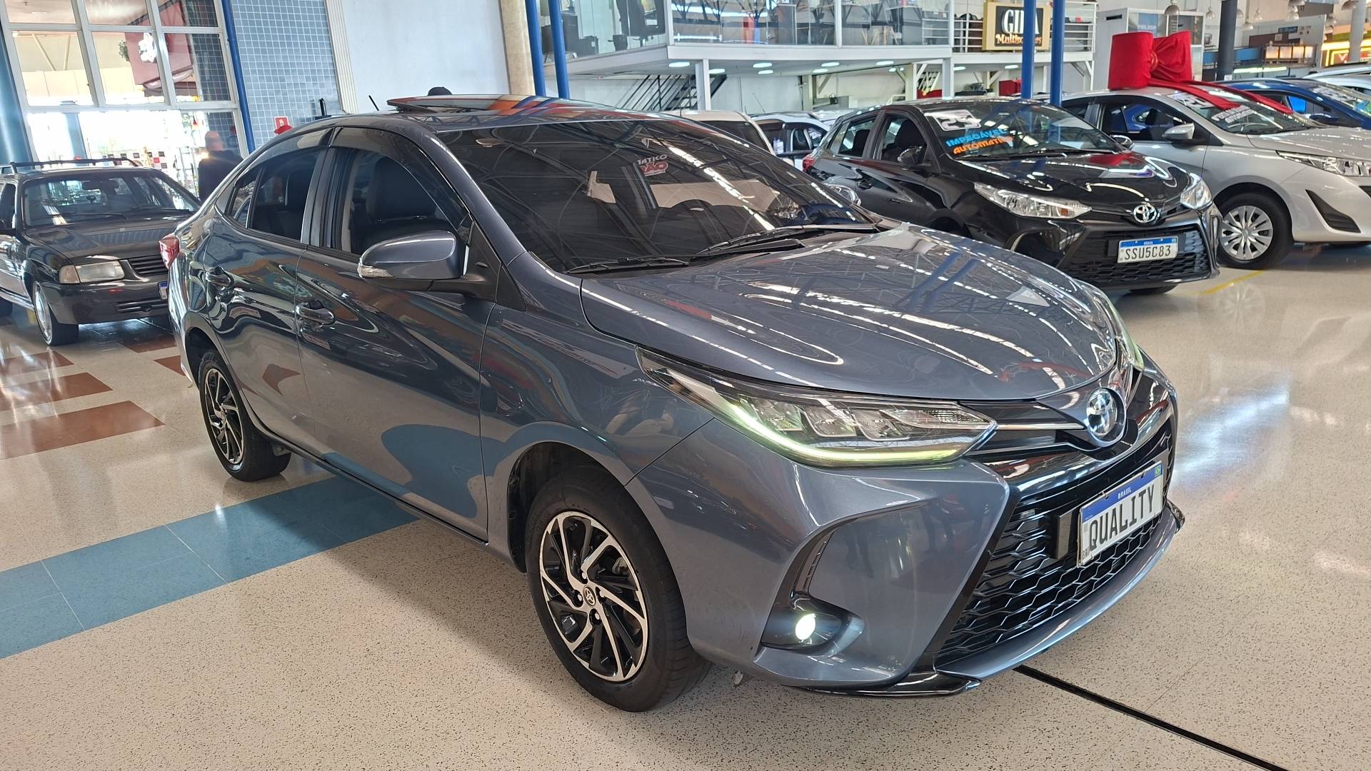 TOYOTA YARIS