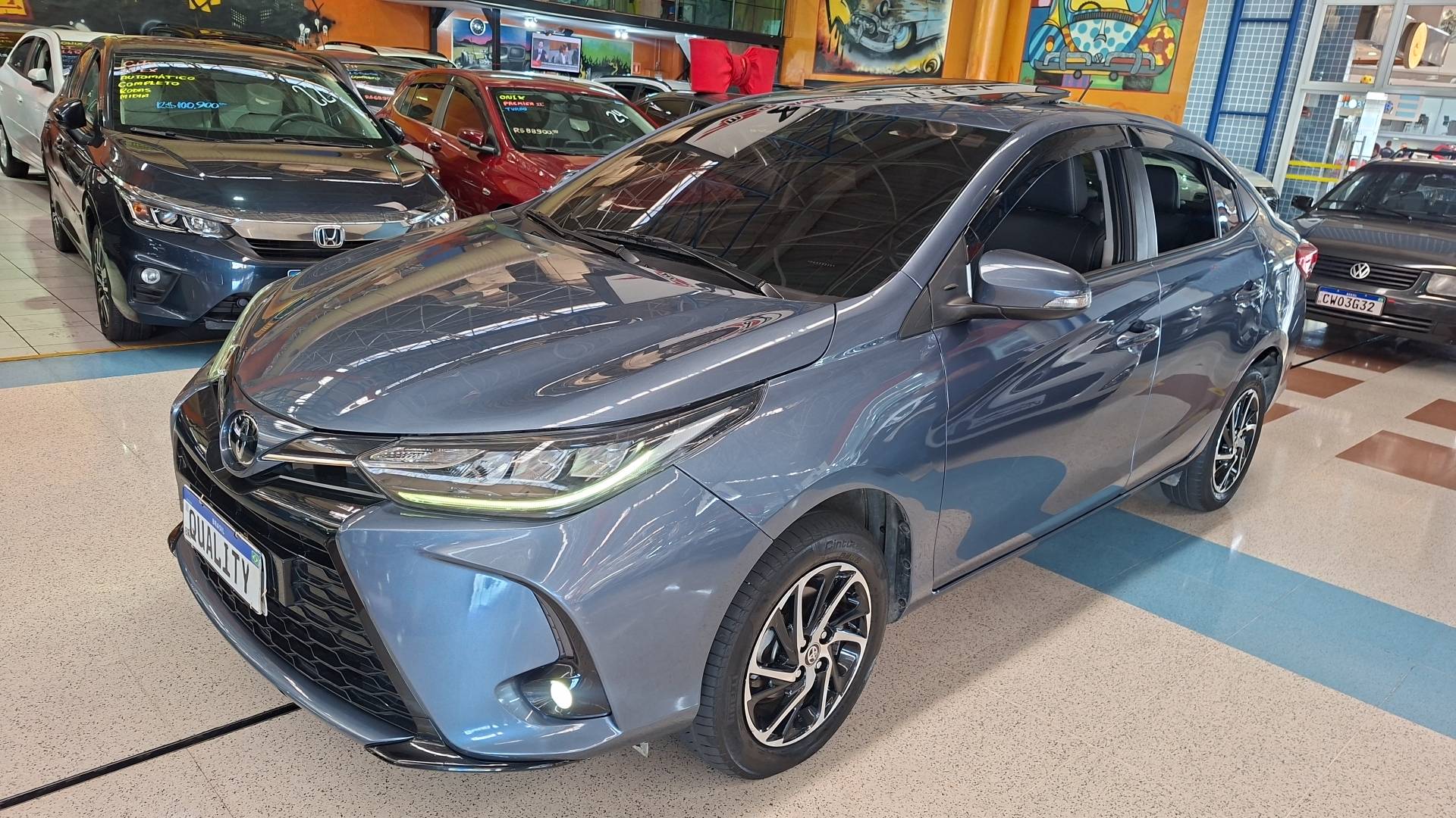 TOYOTA YARIS
