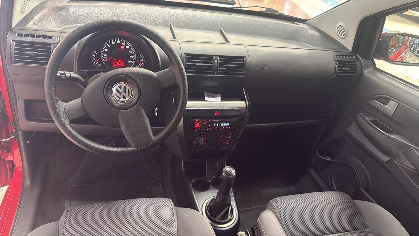 VOLKSWAGEN FOX