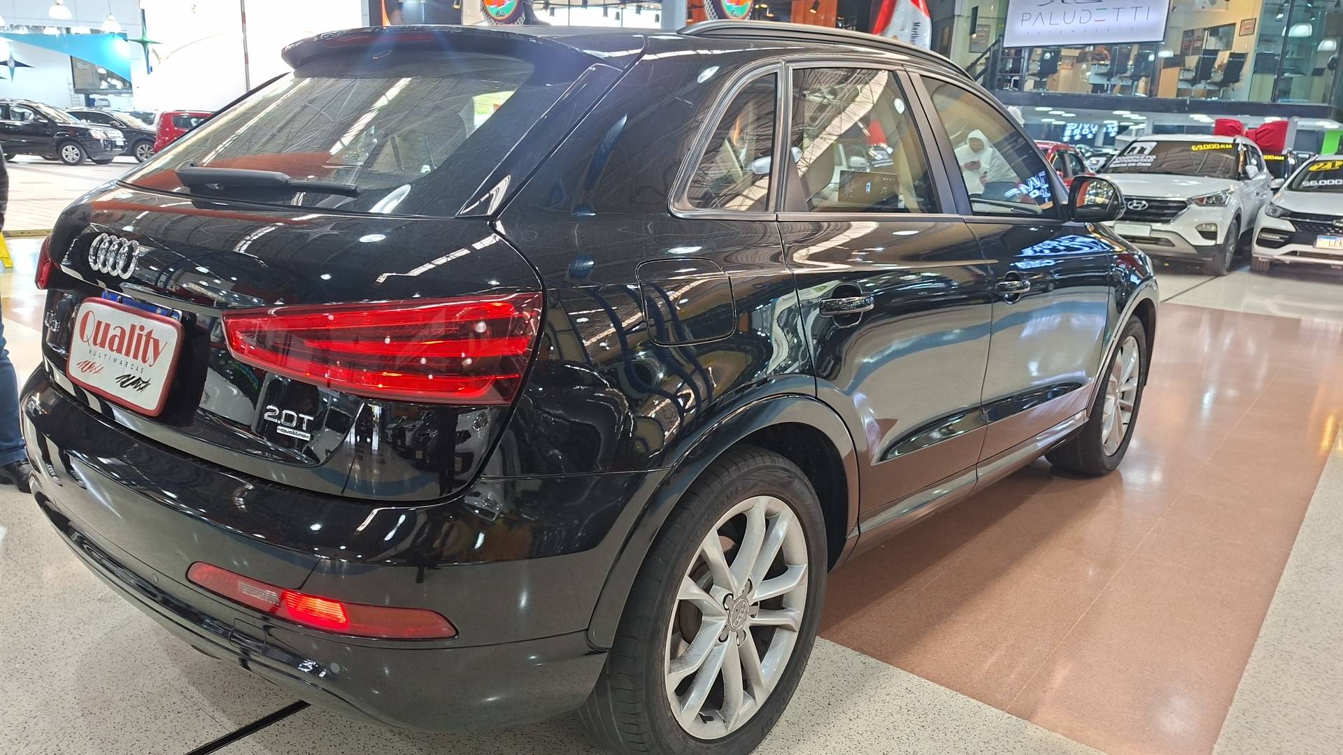 AUDI Q3