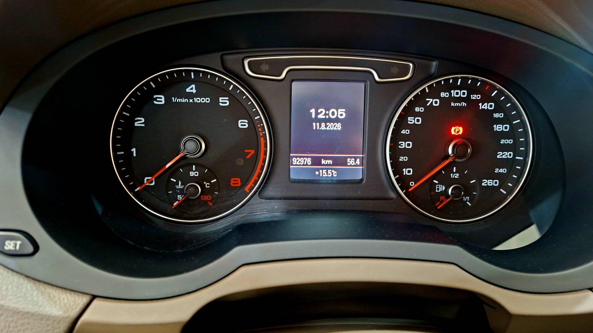 AUDI Q3