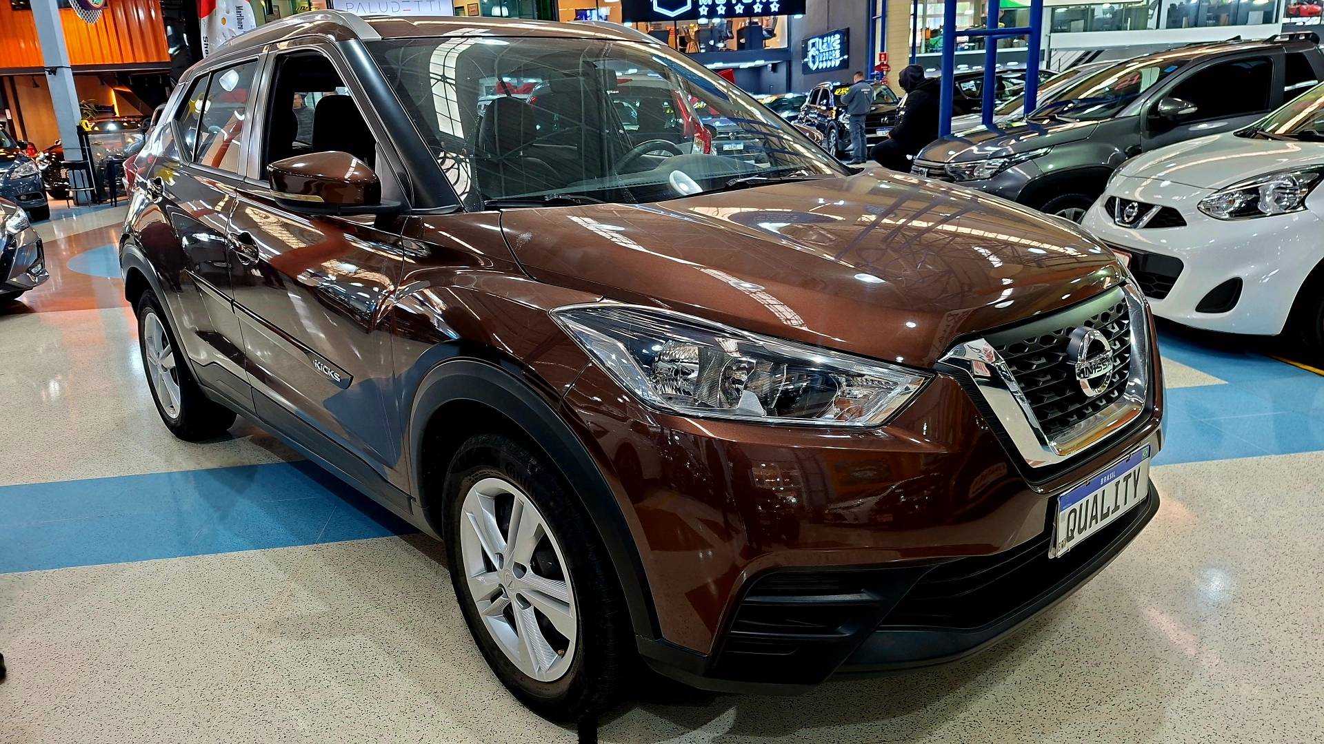 NISSAN KICKS
