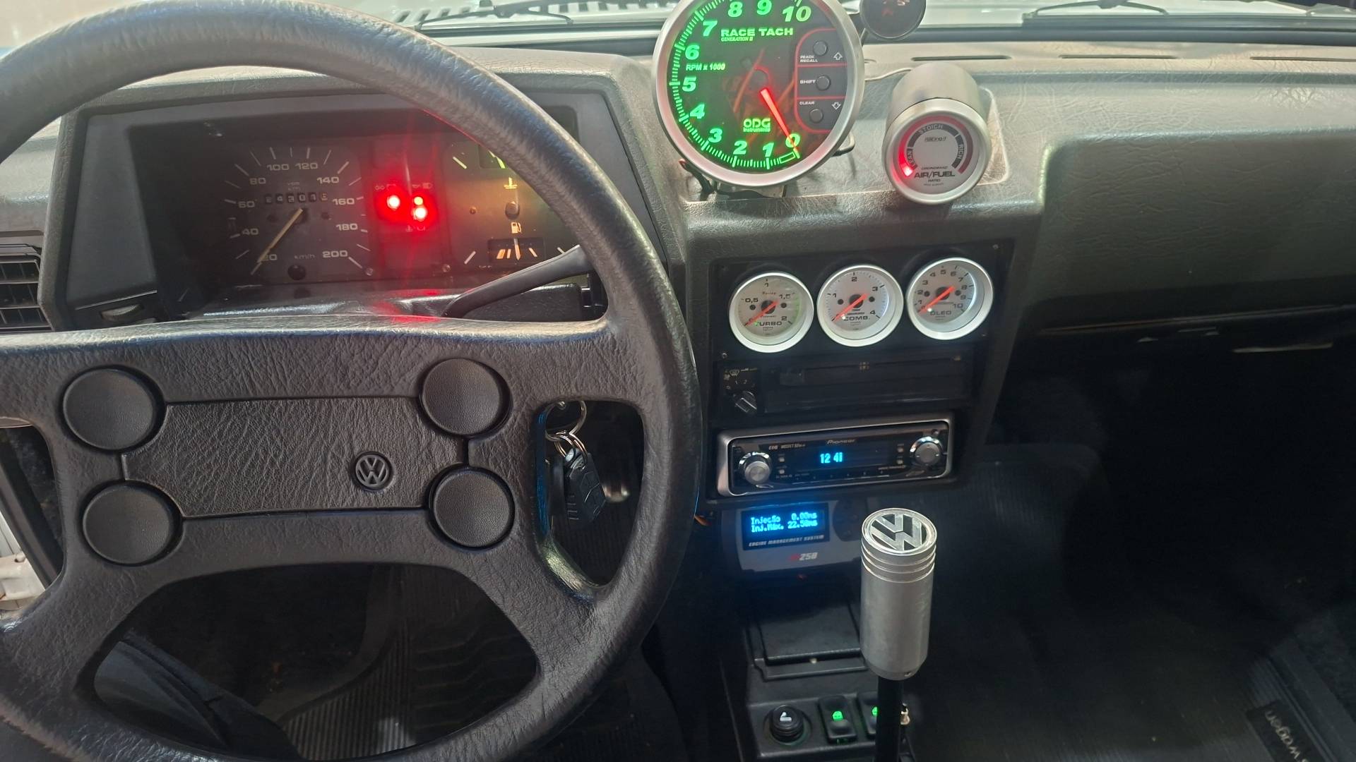 VOLKSWAGEN GOL