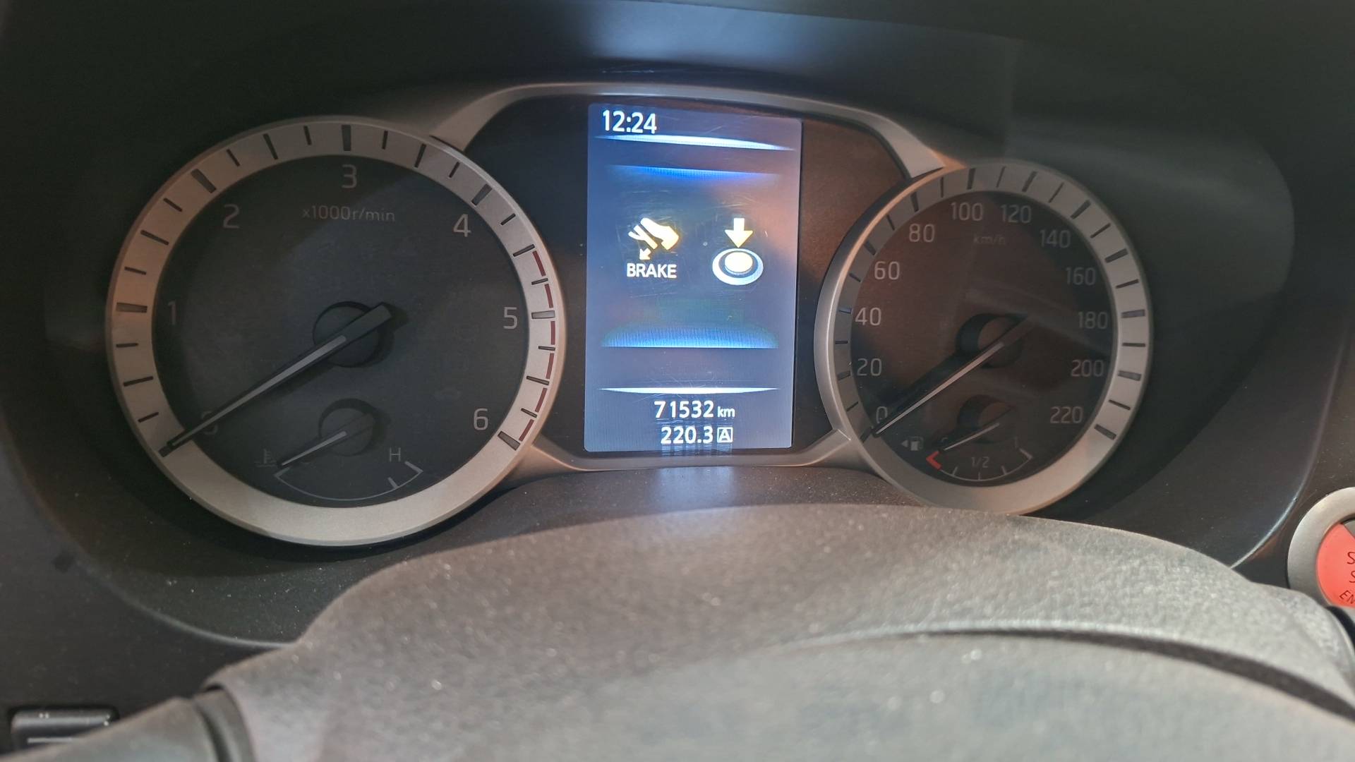 NISSAN FRONTIER