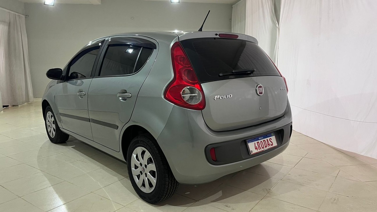 Car Image 13
