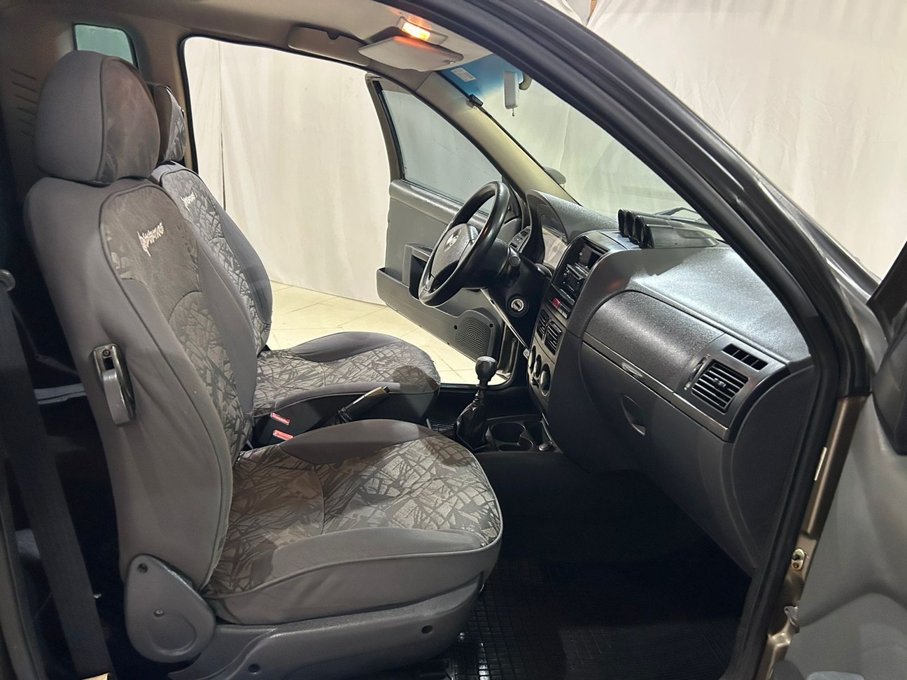 FIAT STRADA 1.8 MPI ADVENTURE CE 8V