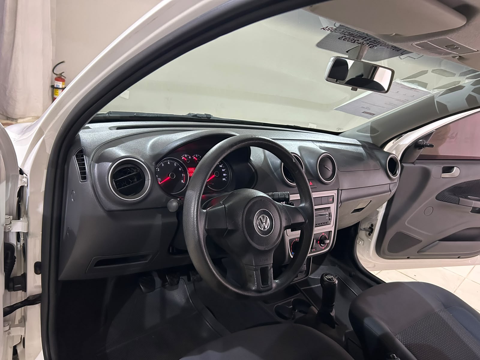 VOLKSWAGEN VOYAGE