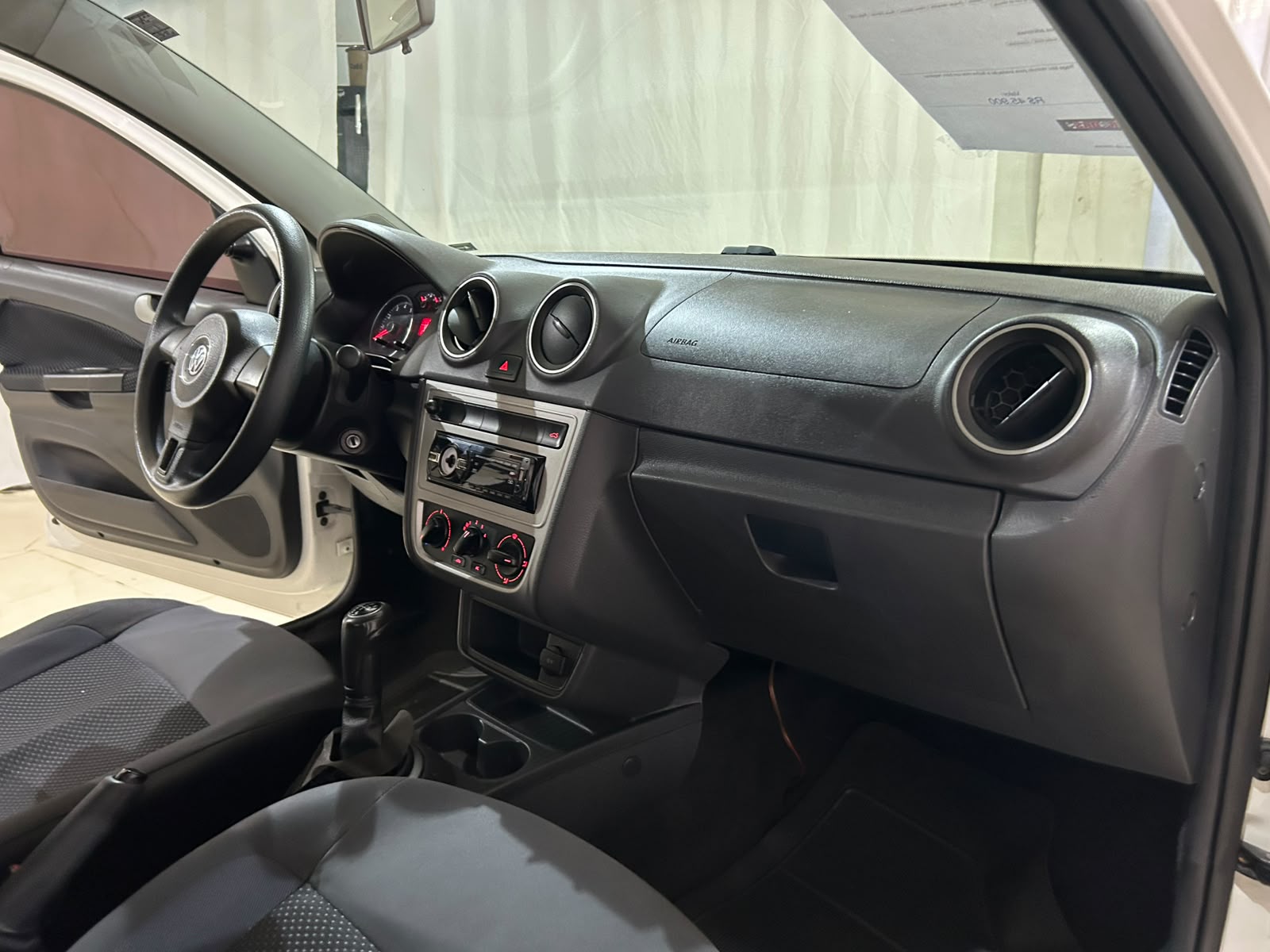 VOLKSWAGEN VOYAGE