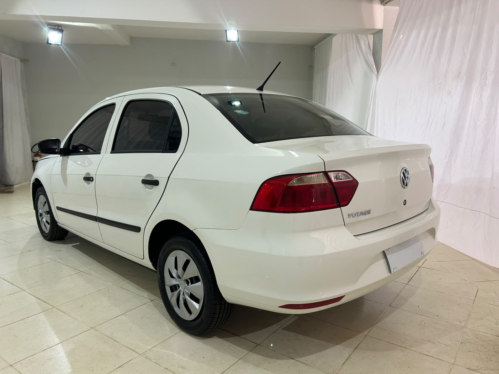 VOLKSWAGEN VOYAGE