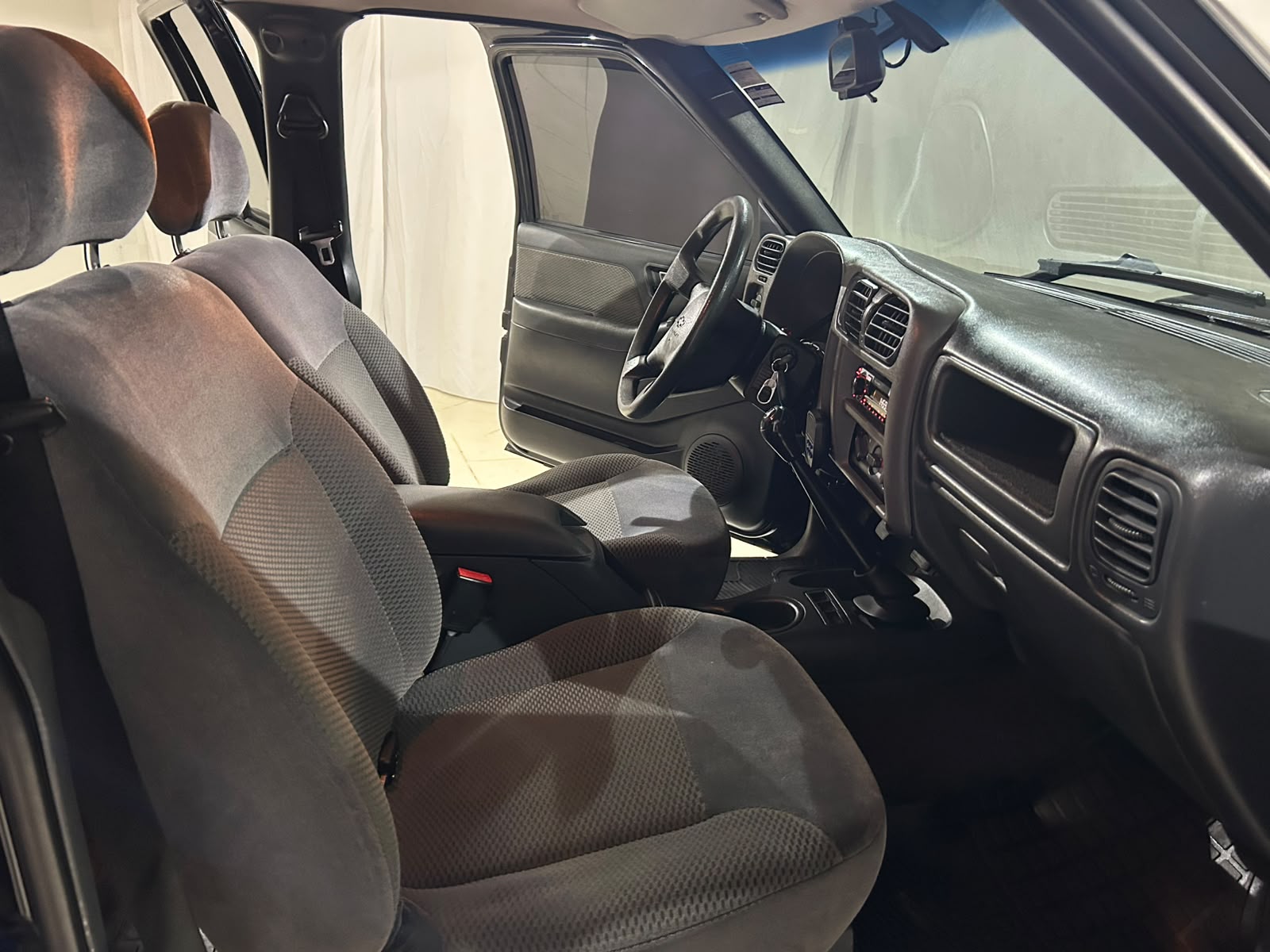 CHEVROLET S10