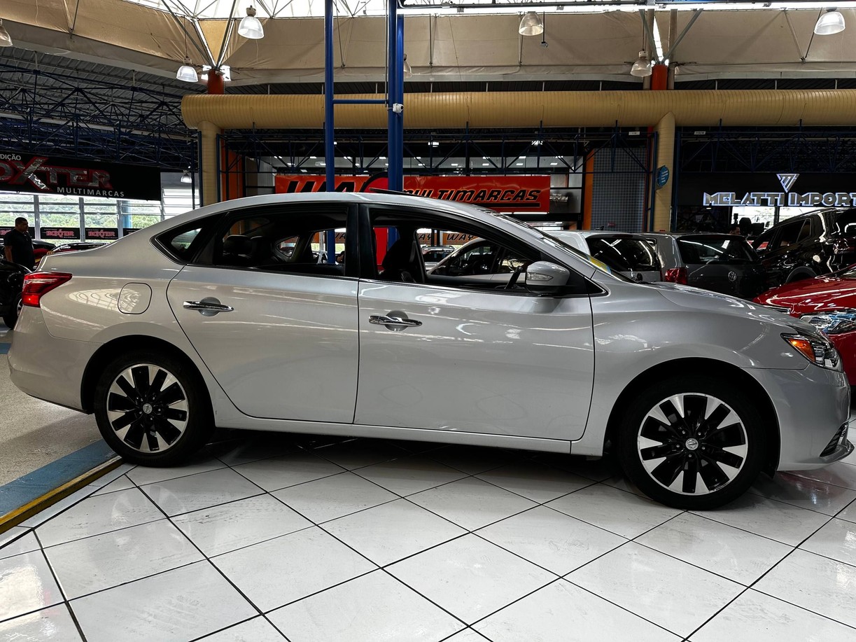 NISSAN SENTRA